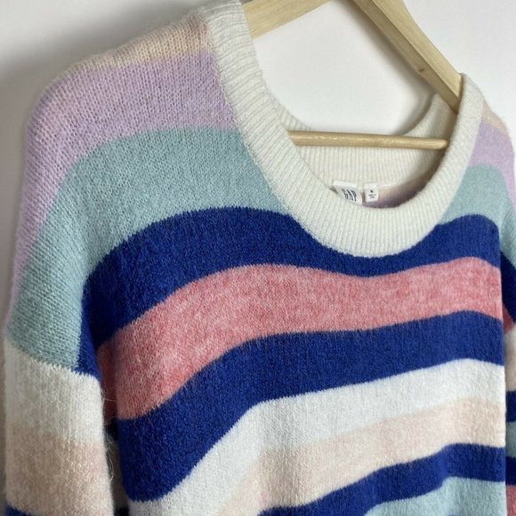 gap multicolor striped sweater